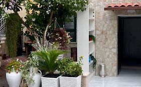 Villa Sundarban